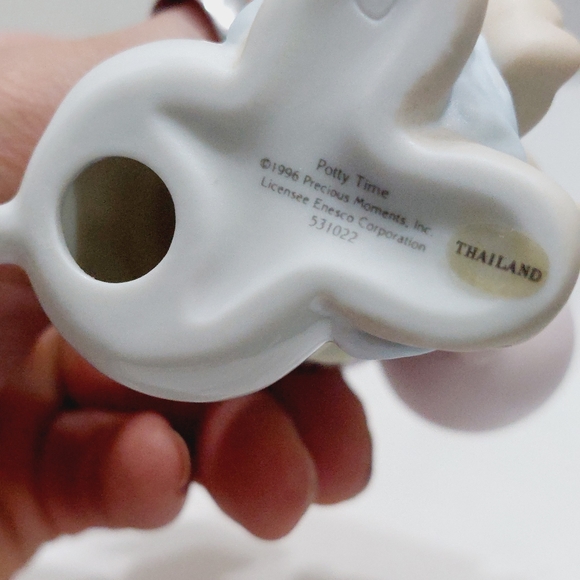 Precious Moments (1490) - Picture 8 of 10